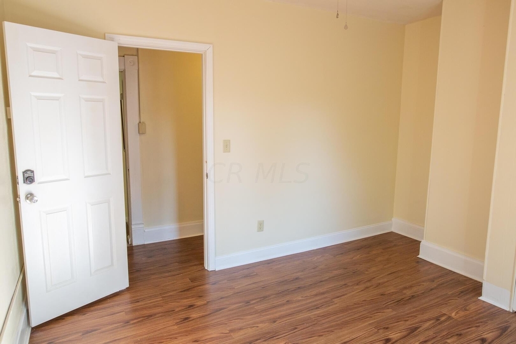 30 E Maynard Avenue - Photo 42