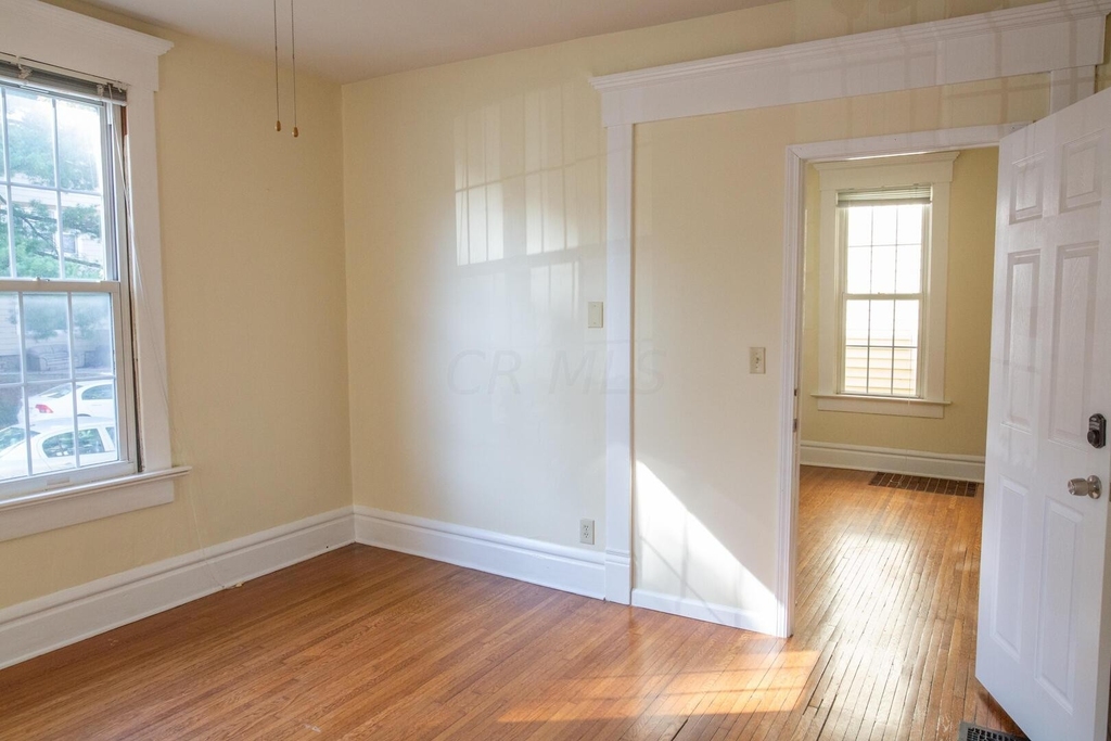 30 E Maynard Avenue - Photo 12