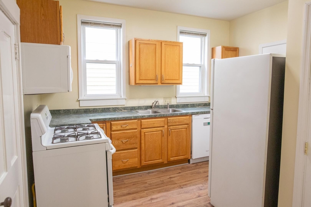 30 E Maynard Avenue - Photo 19