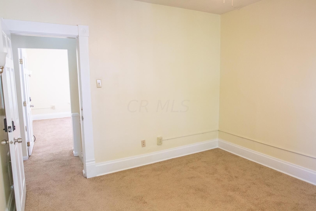 30 E Maynard Avenue - Photo 31