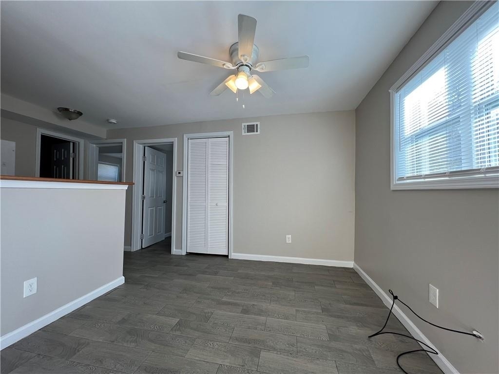 407 Sunset Avenue - Photo 1