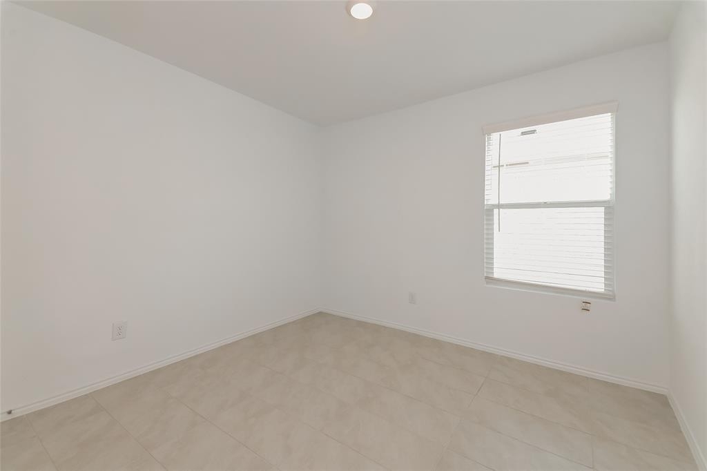 5733 Rockrose Lane - Photo 11