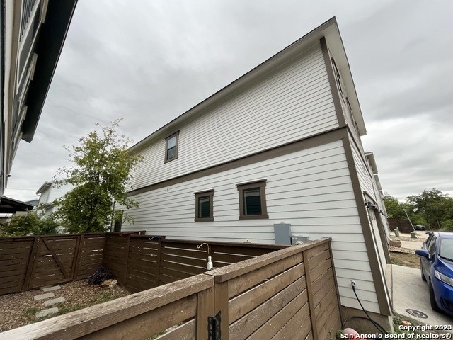 1146 N Olive St - Photo 5