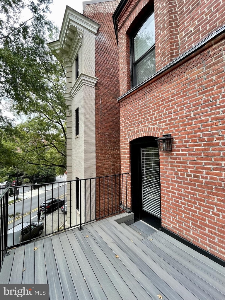 1605 22nd Street Nw - Photo 15