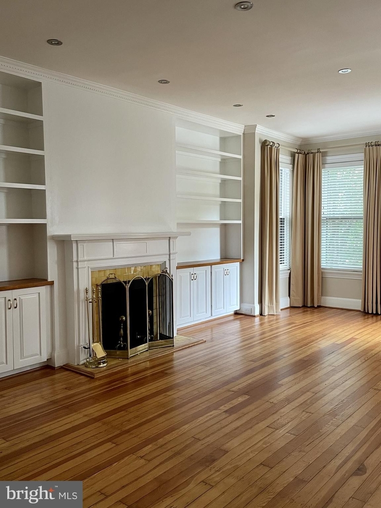 1605 22nd Street Nw - Photo 18