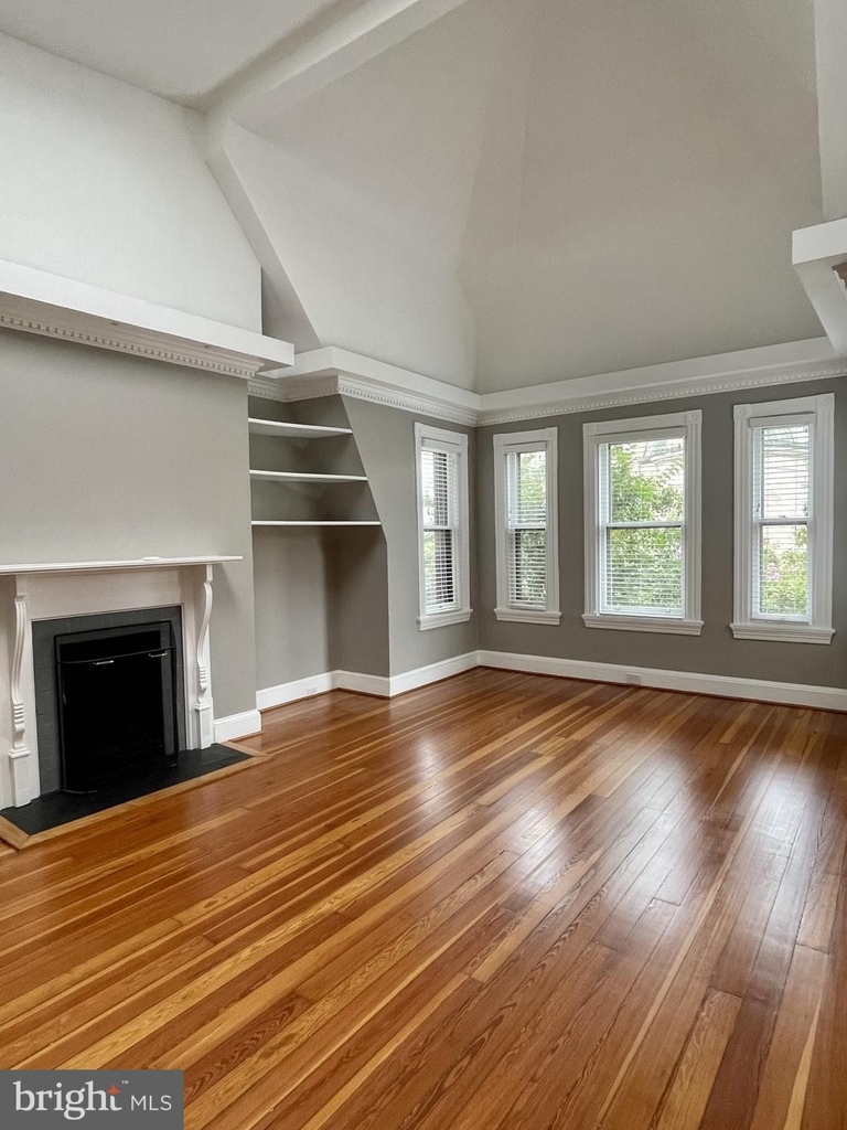 1605 22nd Street Nw - Photo 24