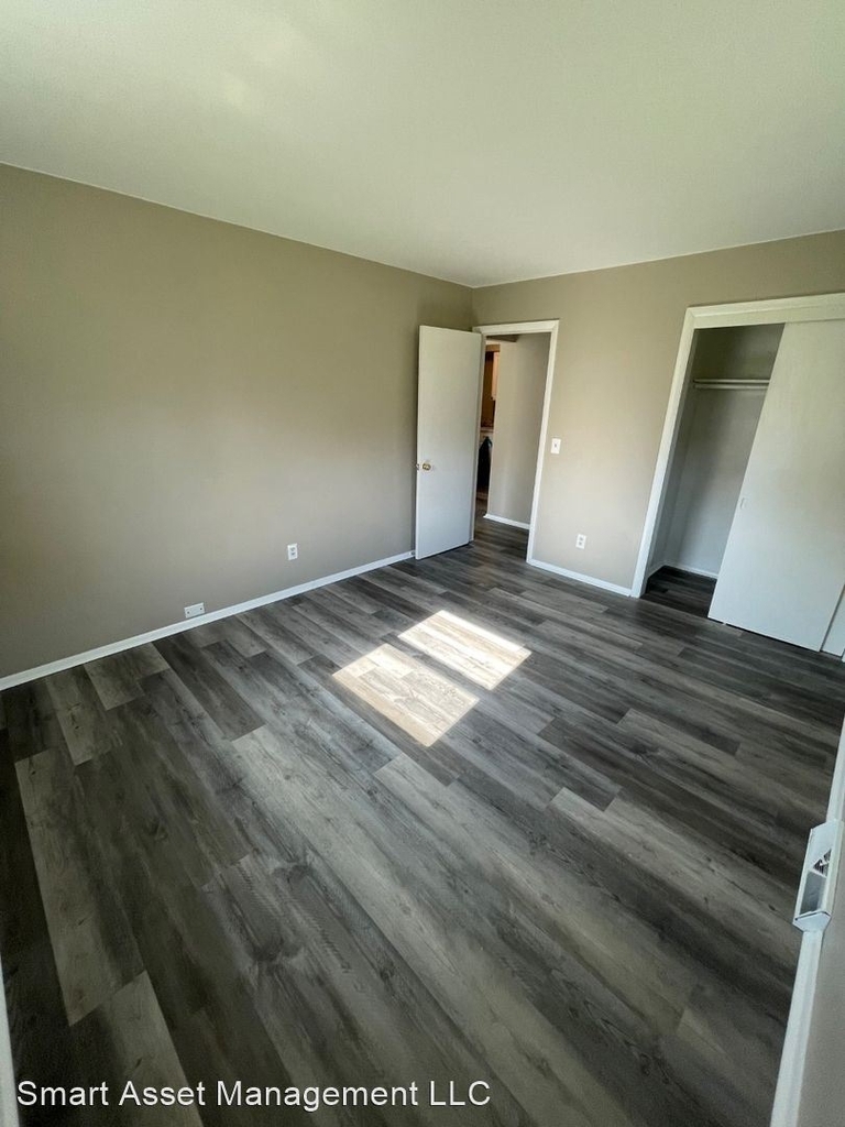 343 W Newhall Ave. - Photo 2