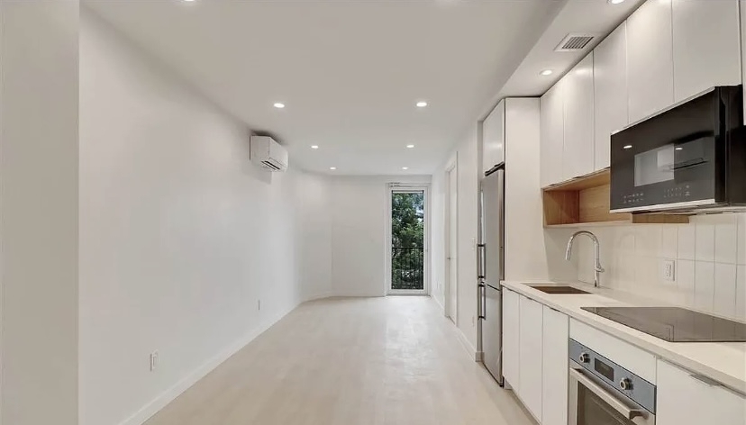 280 Meeker Avenue - Photo 1