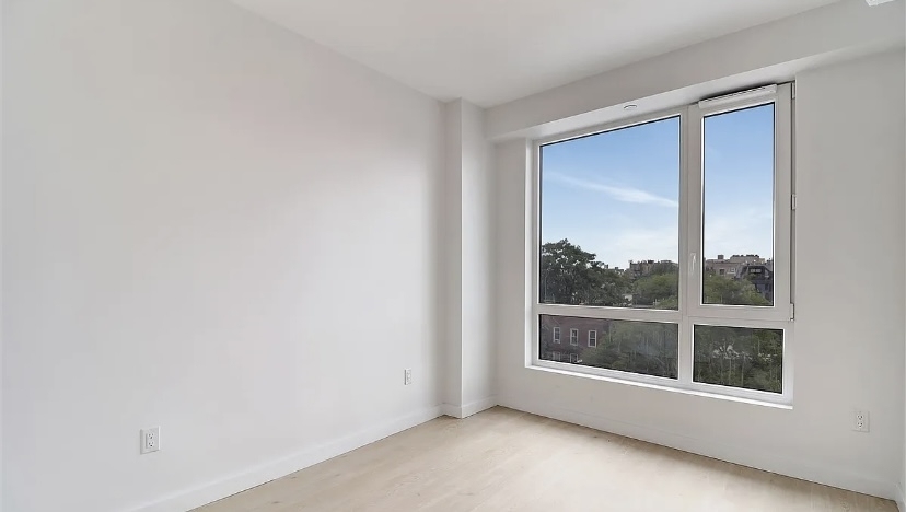 280 Meeker Avenue - Photo 6