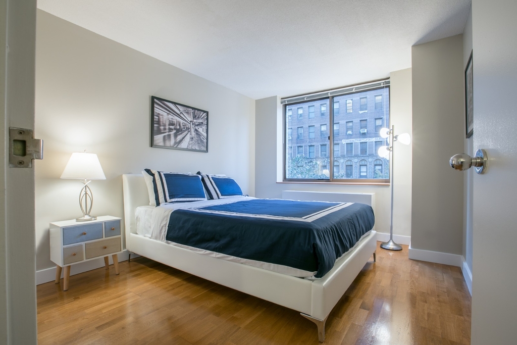 189 West 89th Street - Photo 10