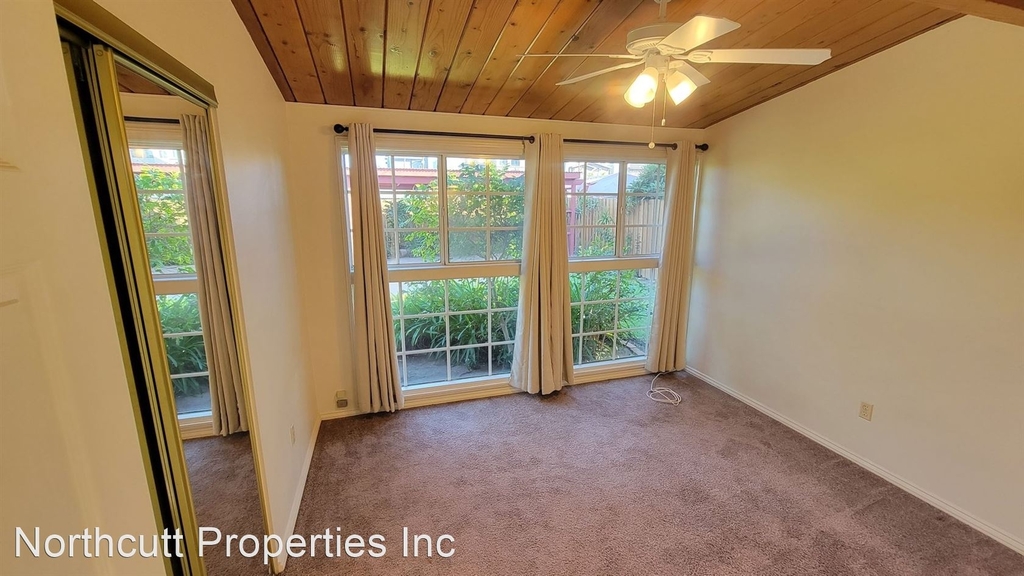 8604 Eames St. - Photo 2