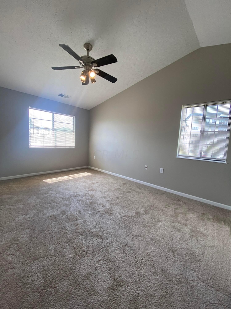 6829 Meadow Creek Drive - Photo 22