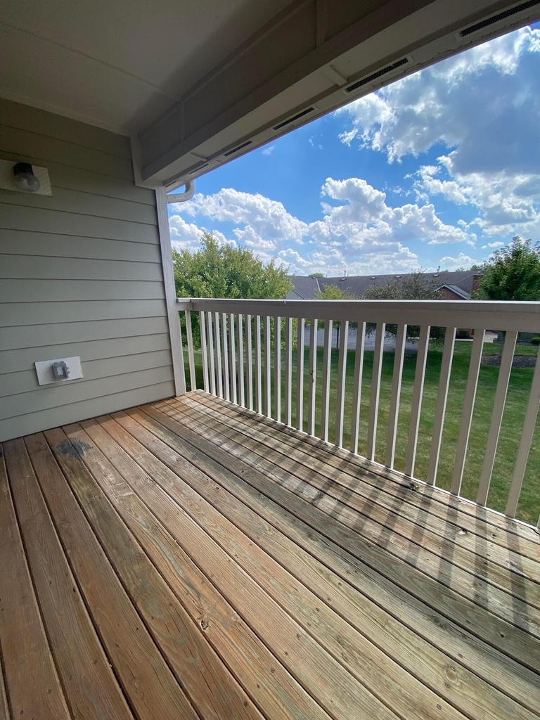 6829 Meadow Creek Drive - Photo 15