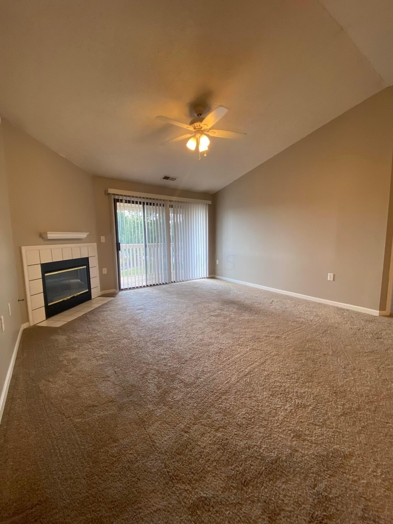 6829 Meadow Creek Drive - Photo 12