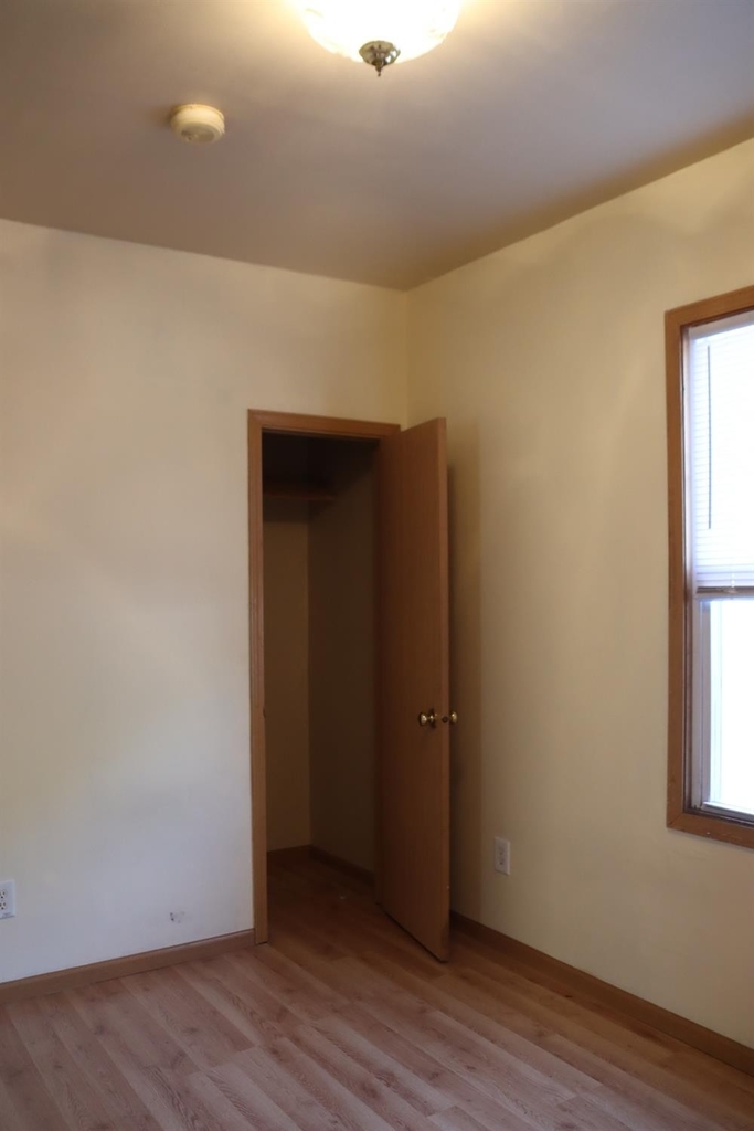 4219 Olcott Avenue - Photo 3