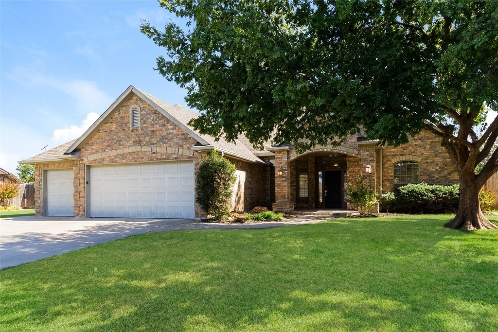 17112 Bridle Ridge Circle - Photo 1