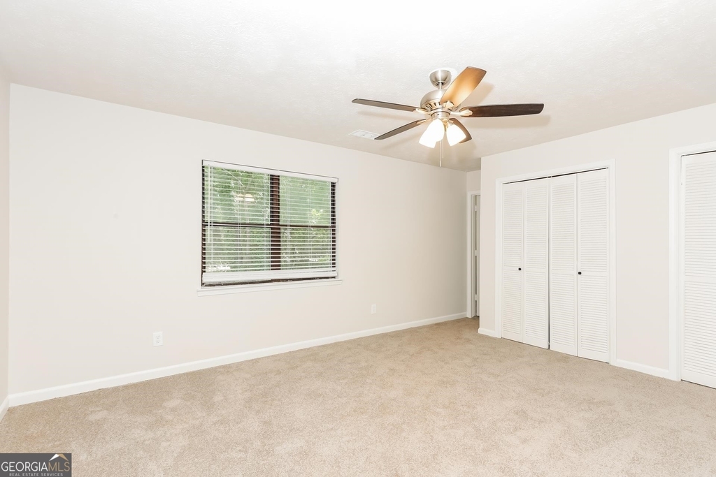 115 Poplar - Photo 6