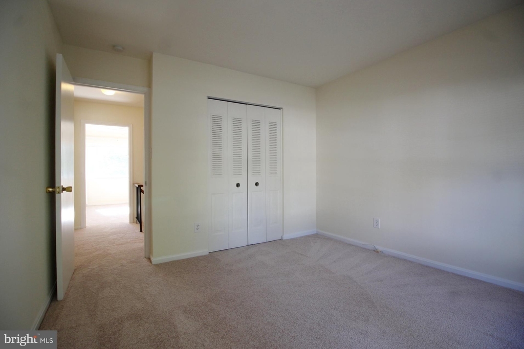 5490 Safe Harbor Court - Photo 20