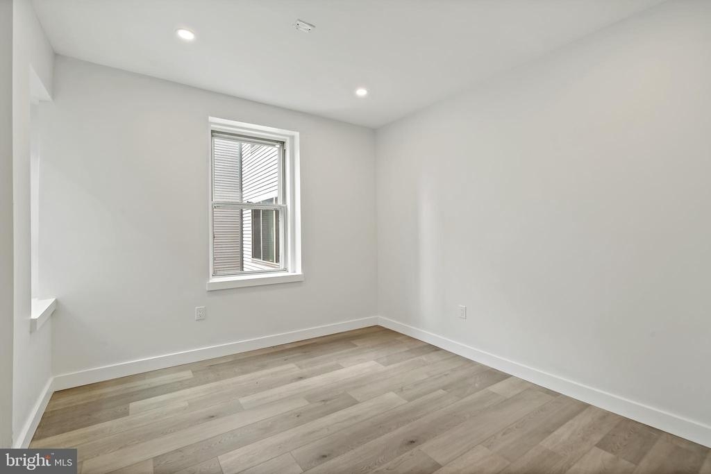 3706 Haverford Ave - Photo 15