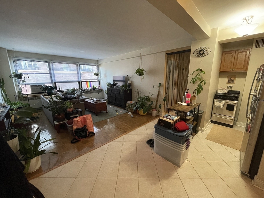 4180 N Marine Drive - Photo 4