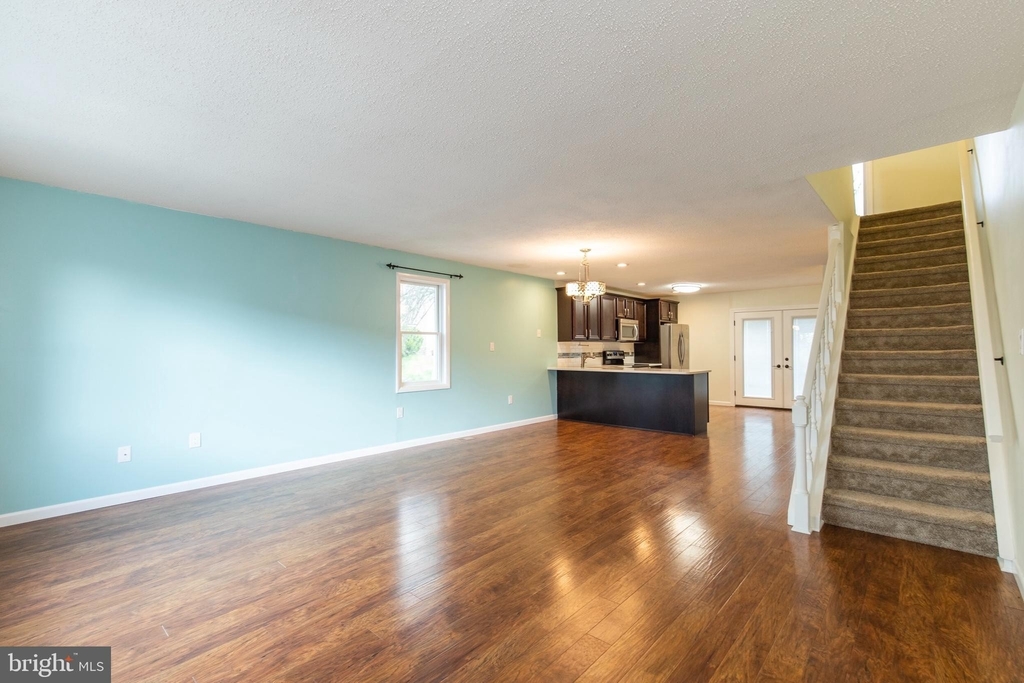 1209 Brown Street - Photo 8