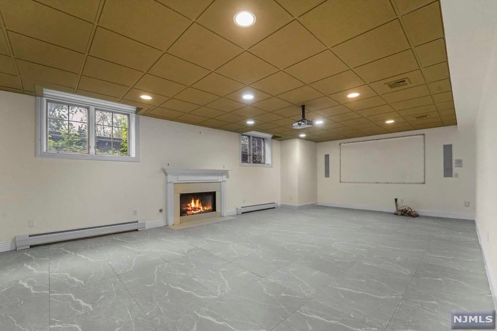 1 Euclid Road - Photo 35