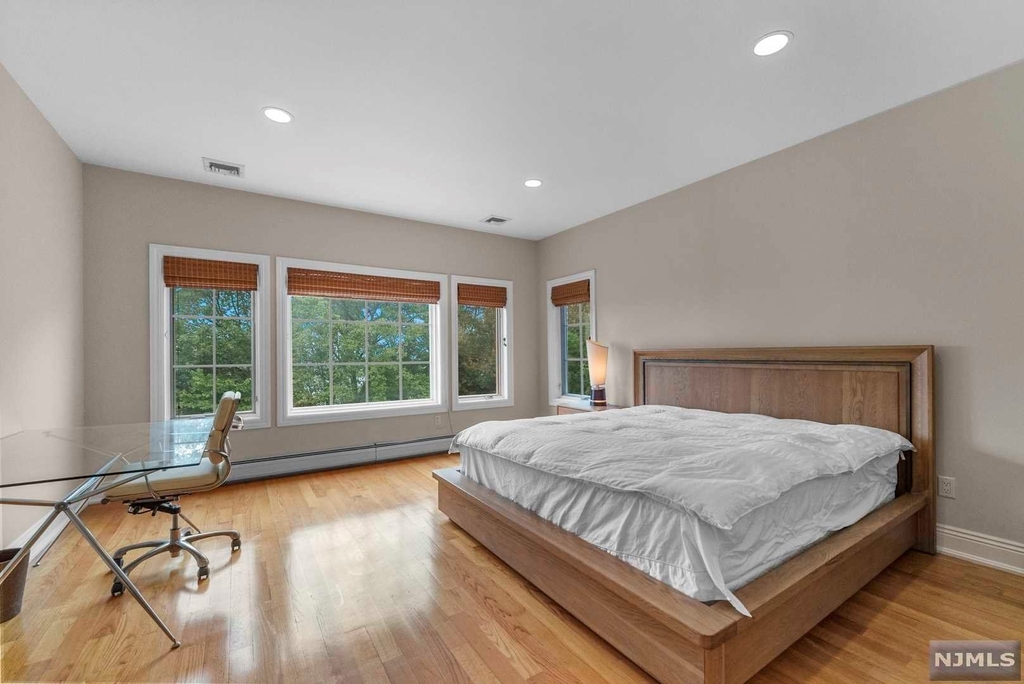 1 Euclid Road - Photo 28