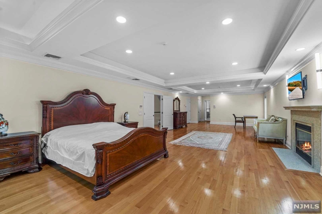 1 Euclid Road - Photo 25