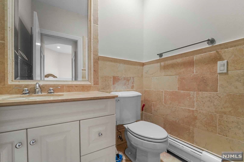 1 Euclid Road - Photo 34