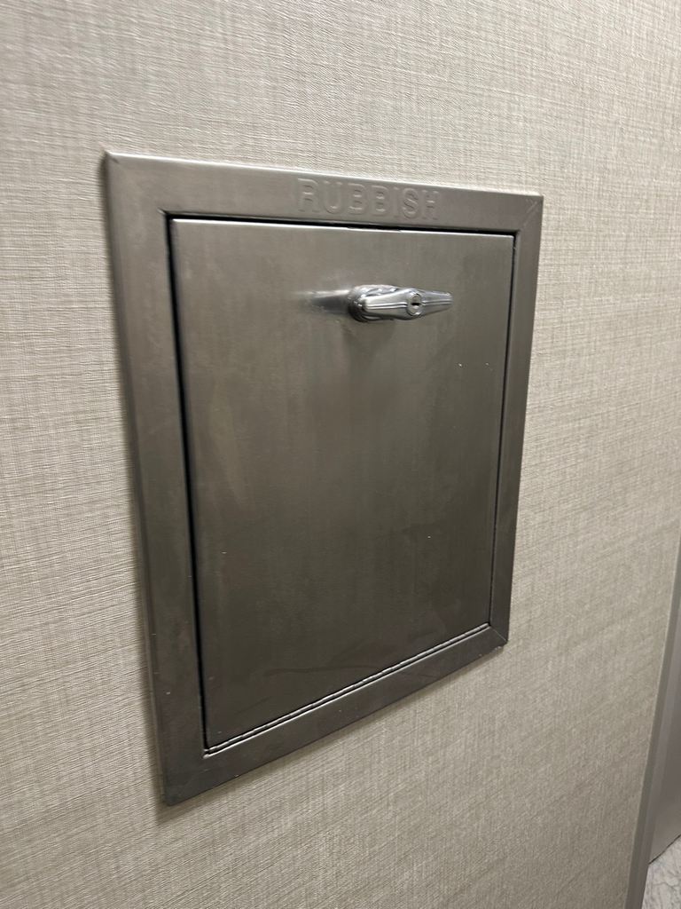 191 East 76th Street - Photo 9