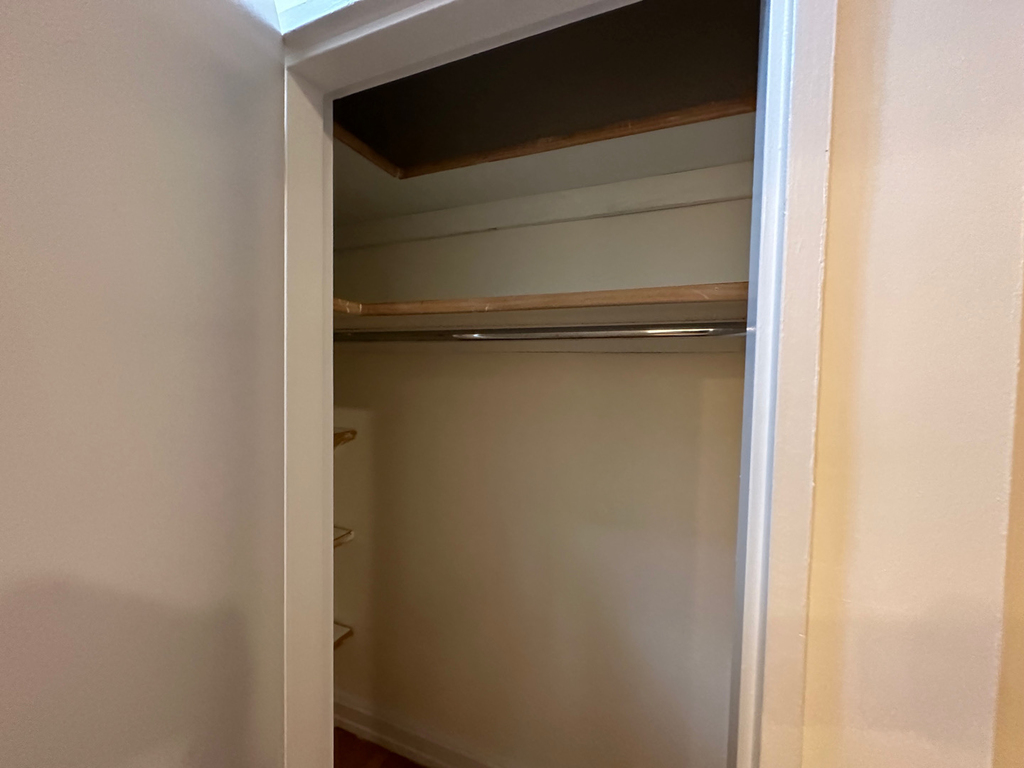 191 East 76th Street - Photo 7