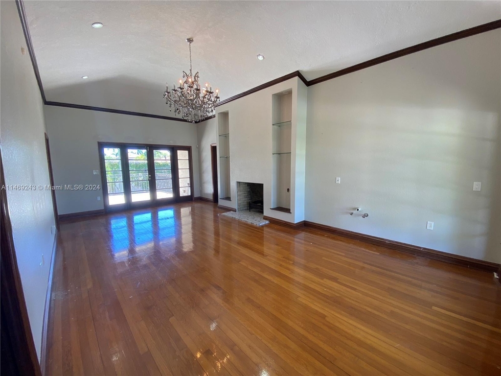 5845 N Bay Rd - Photo 27