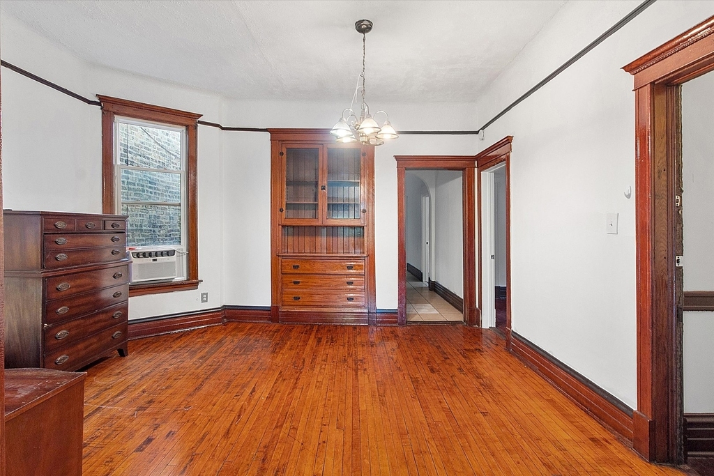 3307 W Beach Avenue - Photo 4