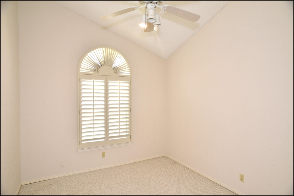1174 Upper Canyon Place - Photo 31