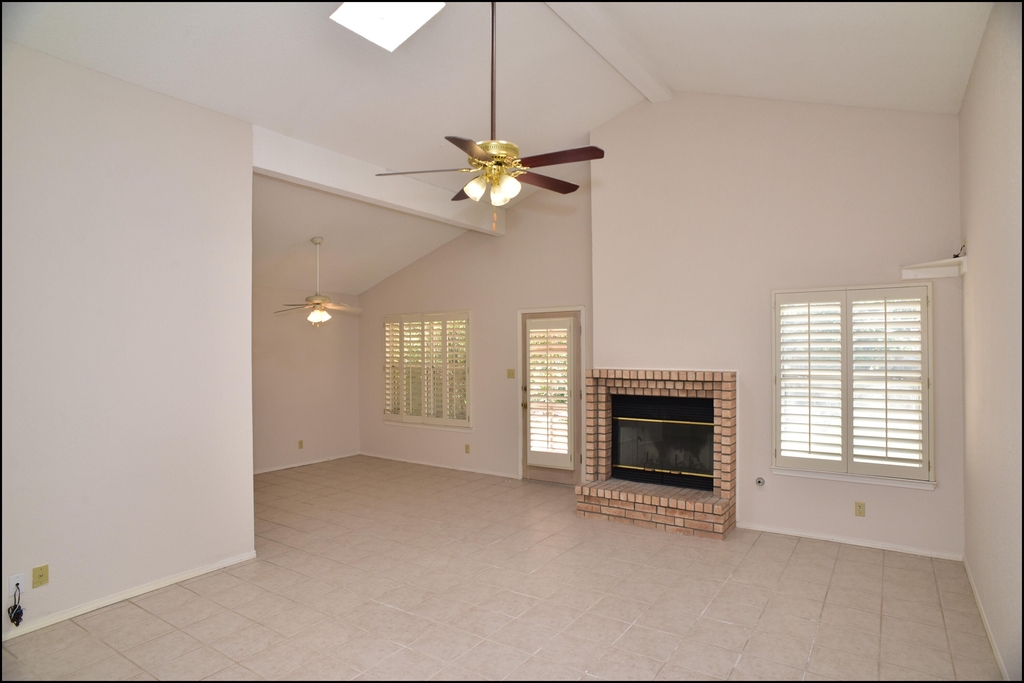 1174 Upper Canyon Place - Photo 7