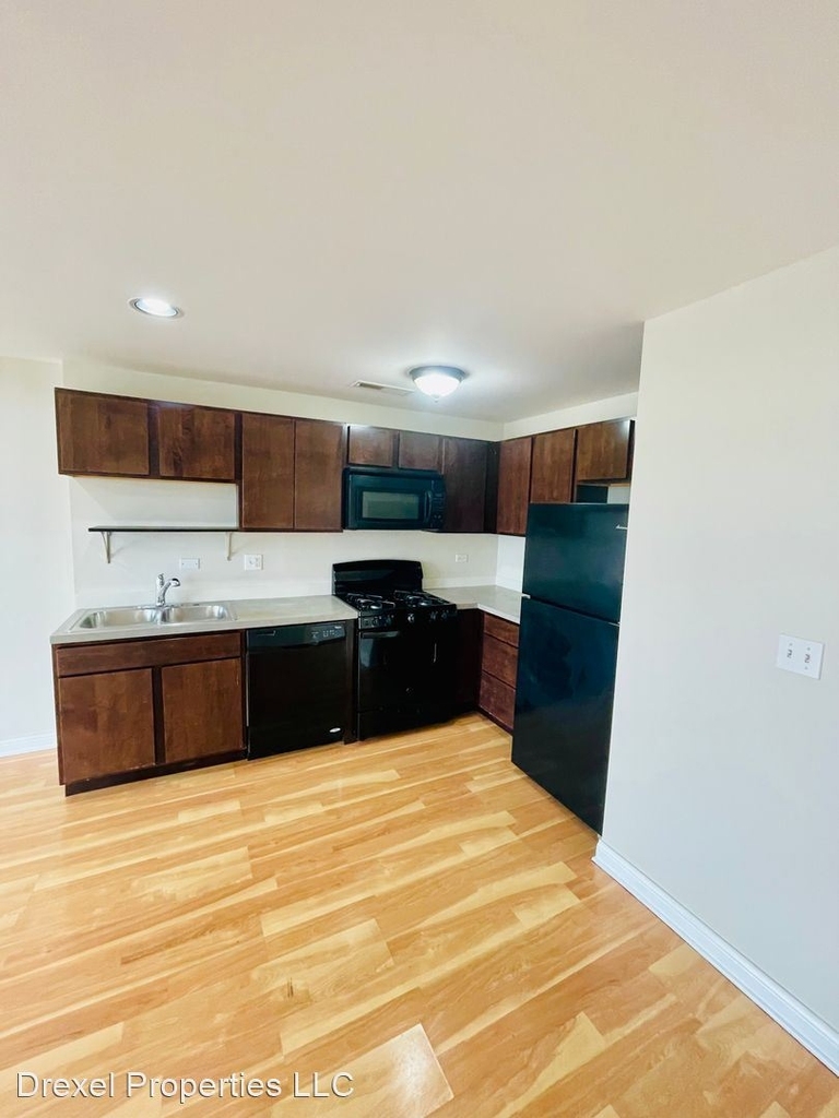 6401-6423 N Rockwell - Photo 4