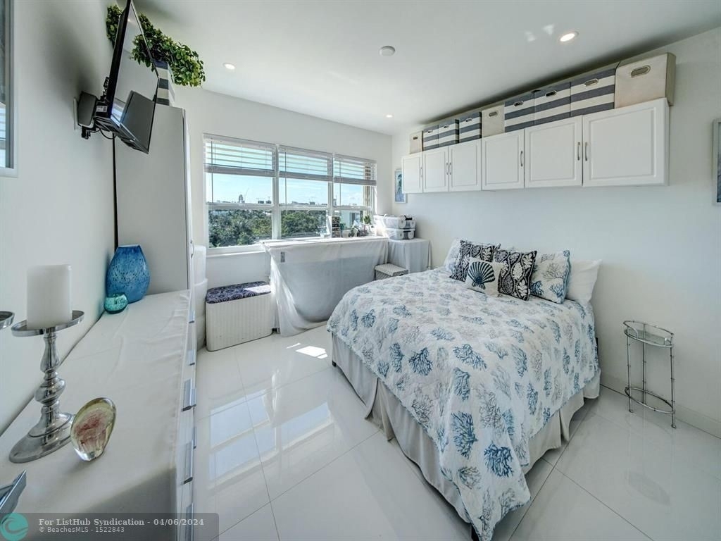 2500 E Las Olas Blvd - Photo 13