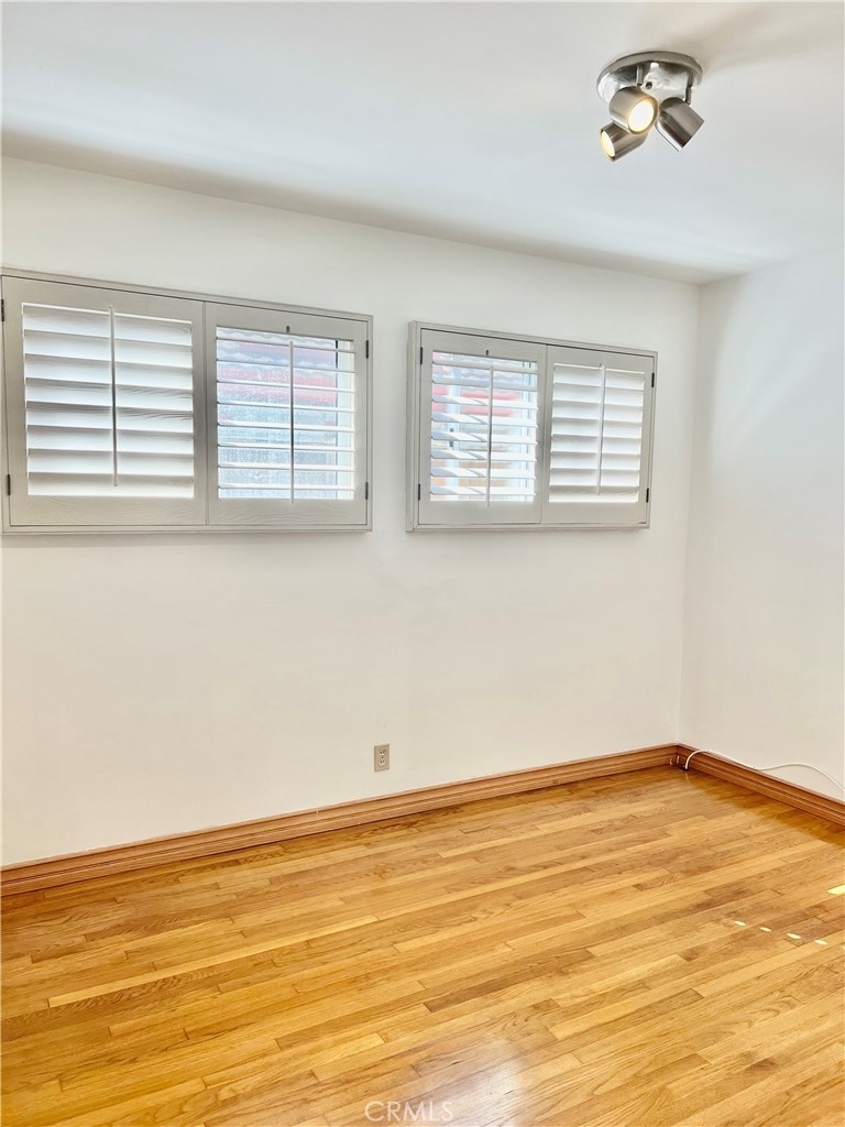 22021 Ocean Avenue - Photo 10