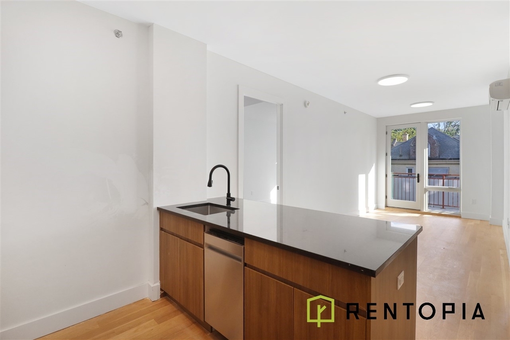 209 North 11th Street - Photo 1