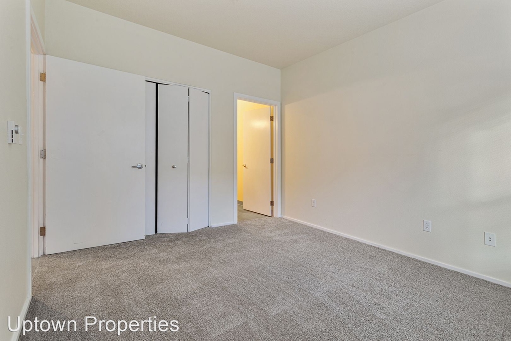 2655 Ne 205th Ave - Photo 10