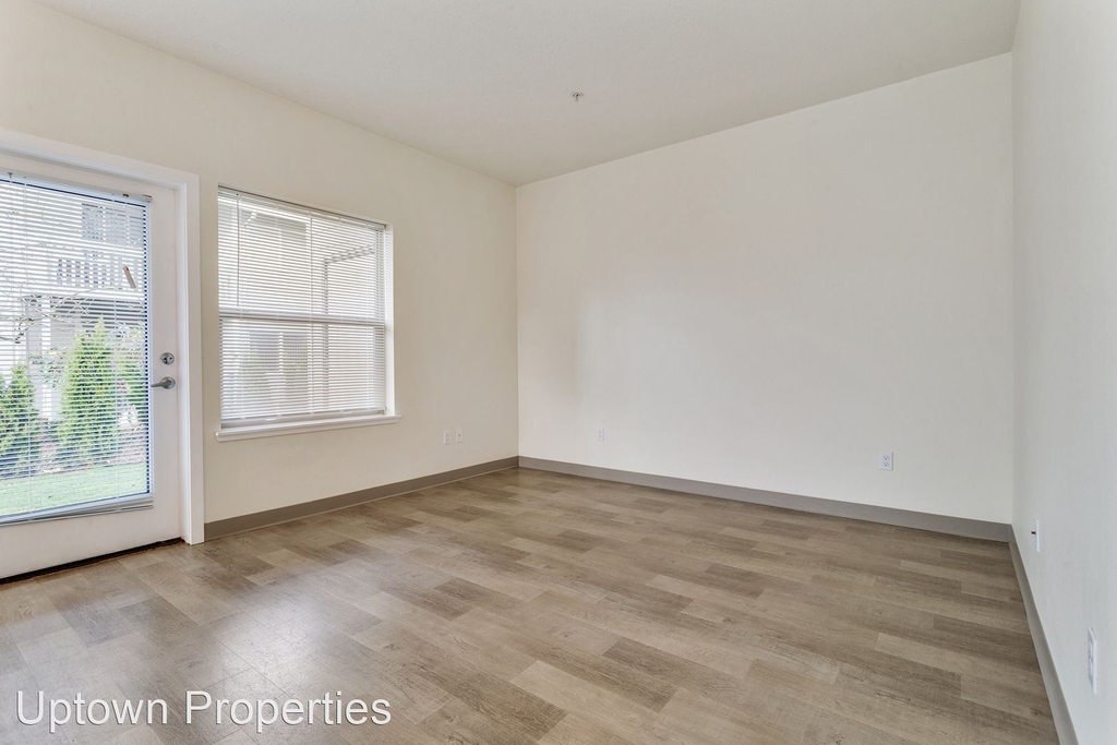 2655 Ne 205th Ave - Photo 21