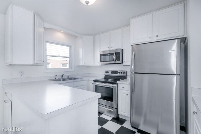 2413 Brentwood Pkwy Unit 1 - Photo 9