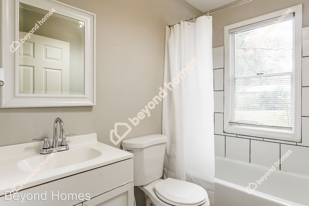 1421 26th Avenue - Photo 11