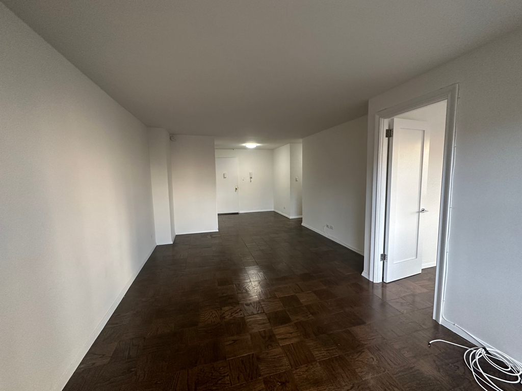 145 East 16th Street - Photo 7