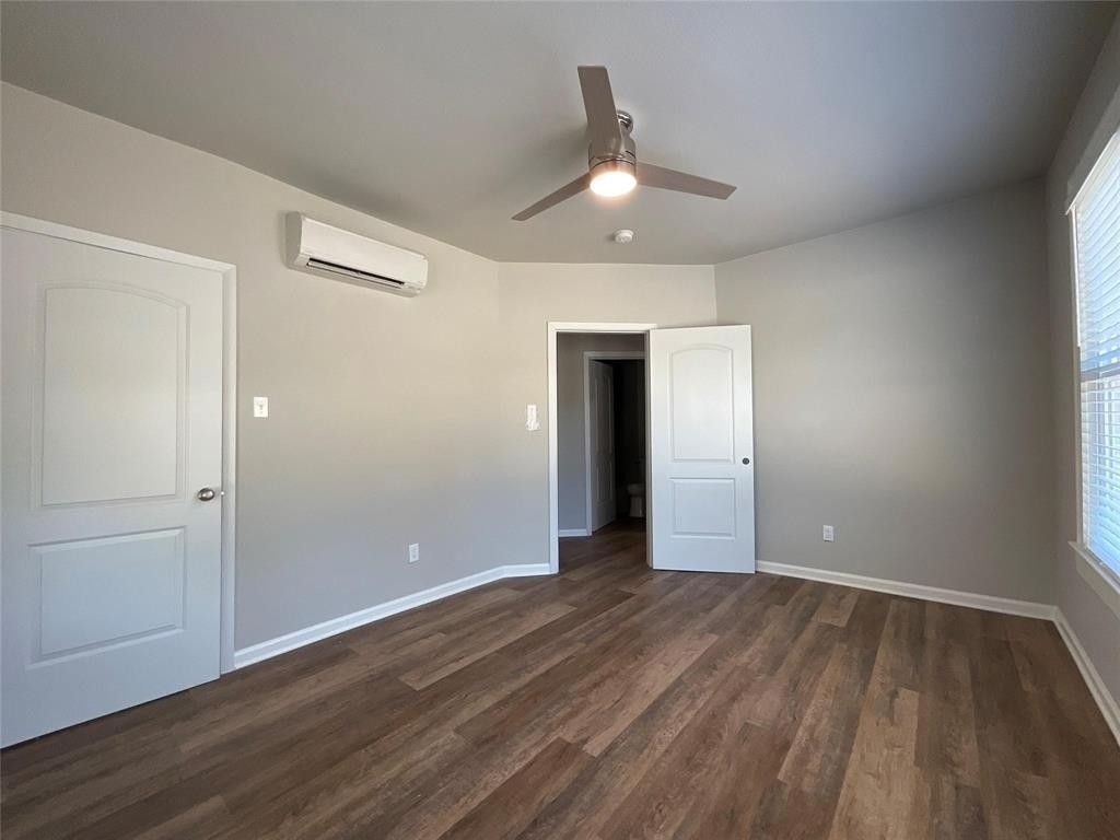 2020 W 10th Street - Photo 12