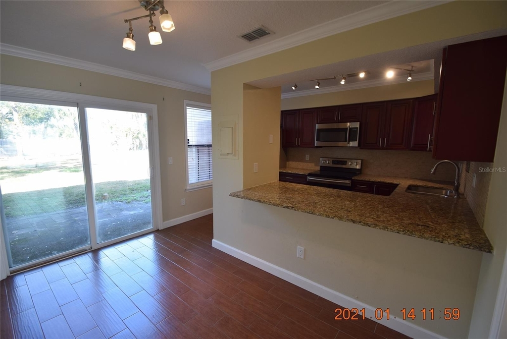 1306 Park Villa Place - Photo 5