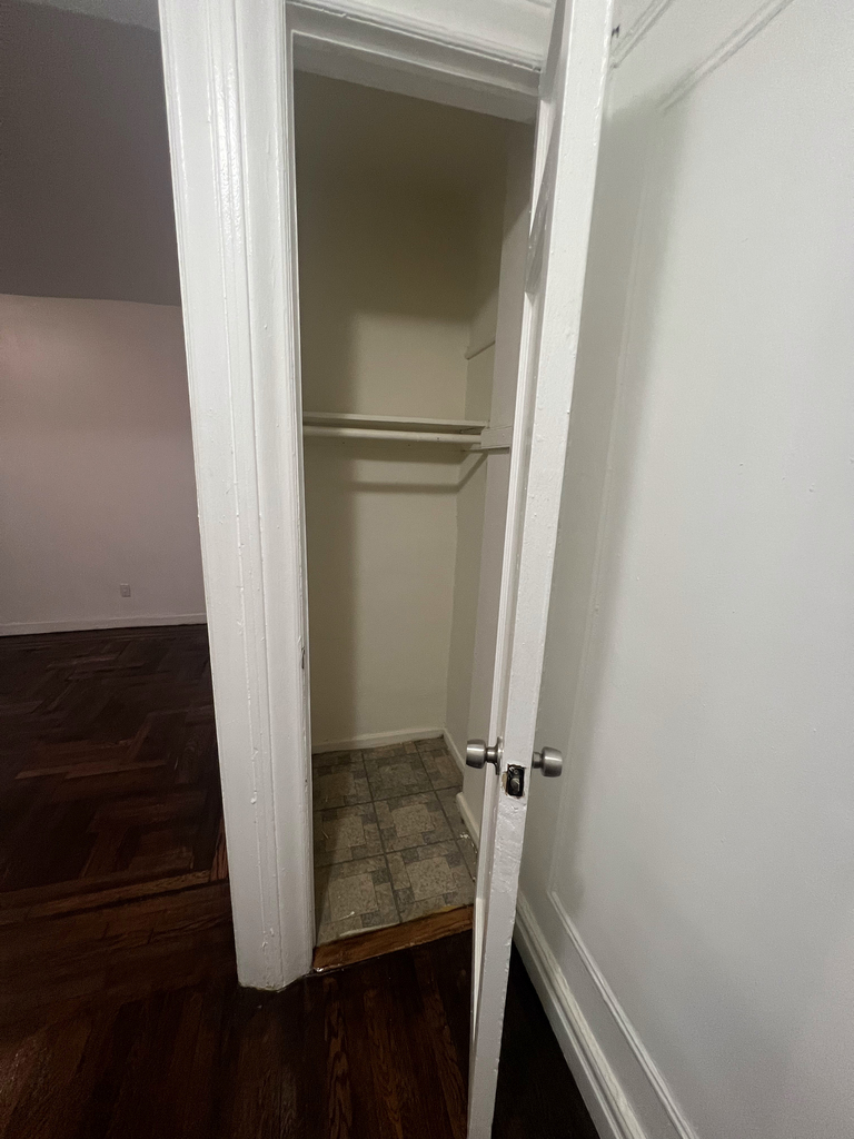 505 West 167th Street - Photo 7