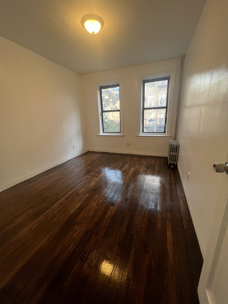 505 West 167th Street - Photo 4