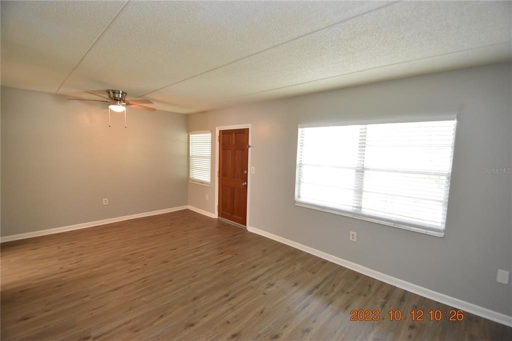 306 Danube Avenue - Photo 5