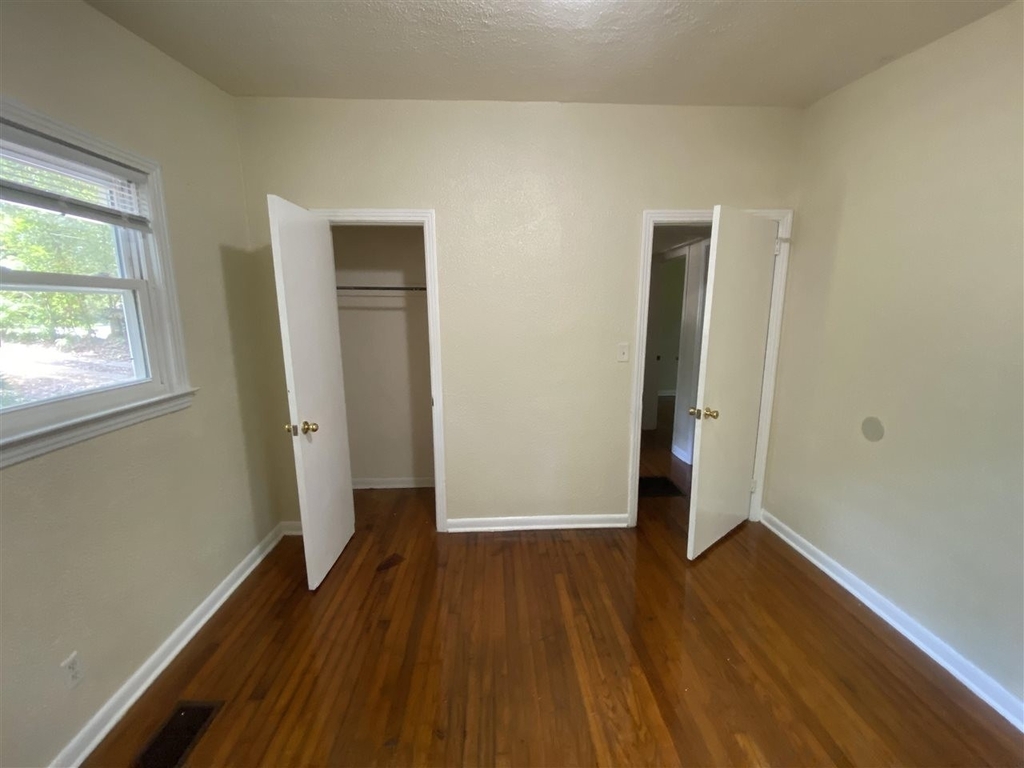 602 Kyle Street - Photo 23